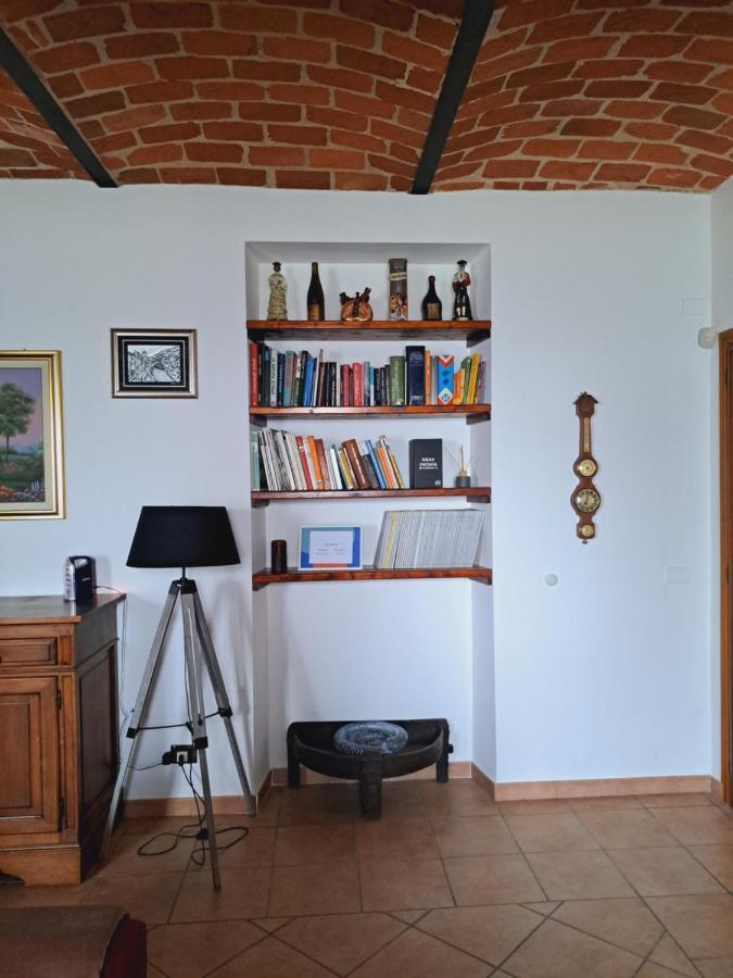 Casa Maya San Martino Alfieri Extérieur photo